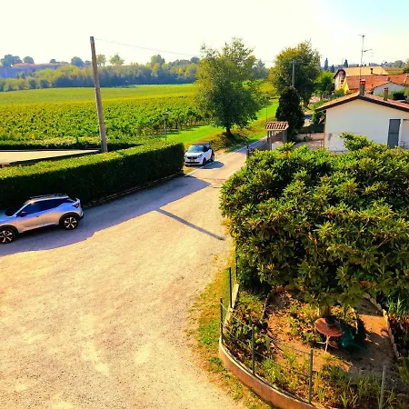 Konukevi Zanina Peschiera del Garda